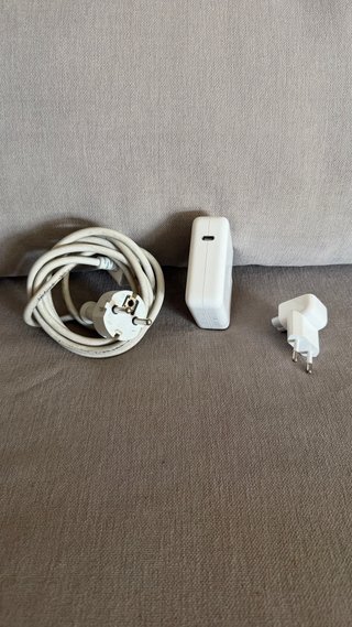 Cargador Apple USB-C 61W A1718 Original