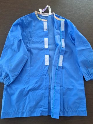 Bata plástica azul