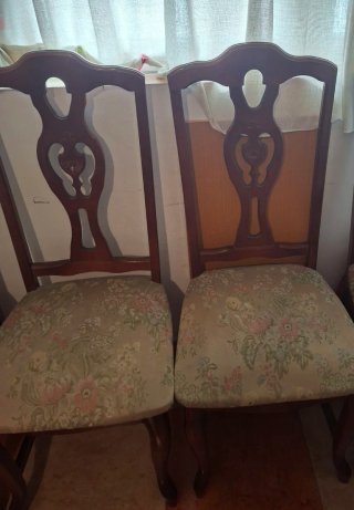4 Sillas de Comedor Madera Tapizadas