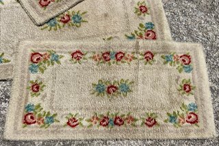 Conjunto 3 alfombras pie de cama