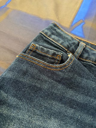 Shorts vaqueros bajos desflecados