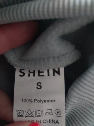 Conjunto chándal y sudadera verde