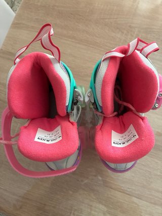 Patines 4 ruedas con luces talla 26-29