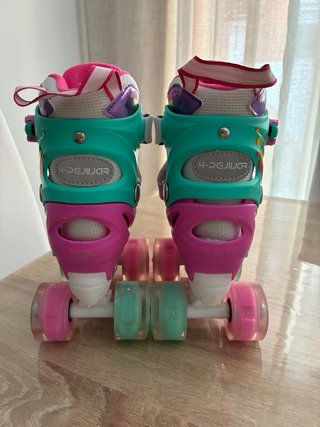 Patines 4 ruedas con luces talla 26-29