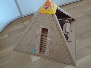Pirámide Playmobil Egipcia