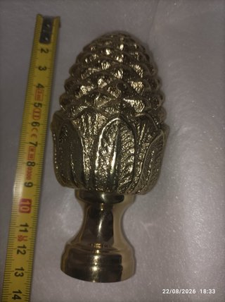 Remate piña latón para escalera