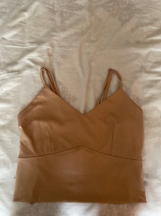 Top tirantes beige acanalado