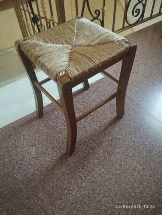 Mesa de cocina madera de haya, con 4 sillas y 2 t.