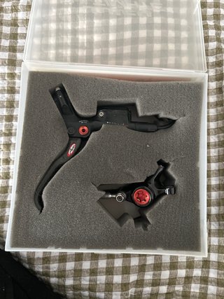 Frenos Avid Juicy Ultimate Carbono