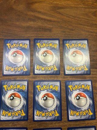 Pack 9 Cartas Pokémon V y VMAX