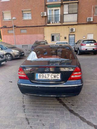 Mercedes-Benz Clase C 2003