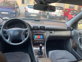 Mercedes-Benz Clase C 2003