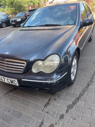 Mercedes-Benz Clase C 2003