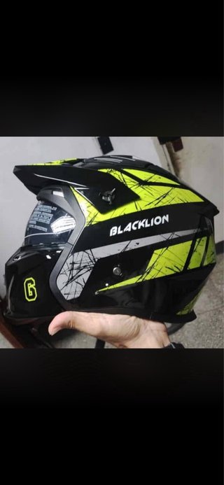 Casco de moto off-road BLACKLIO
