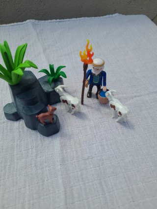 Lote 50. Playmobil Cabrero