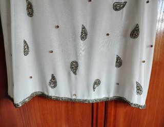 Blusa gasa transparente bordada fiesta.
