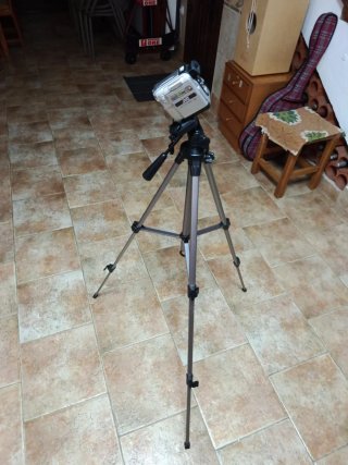 Camara video JVC con soporte