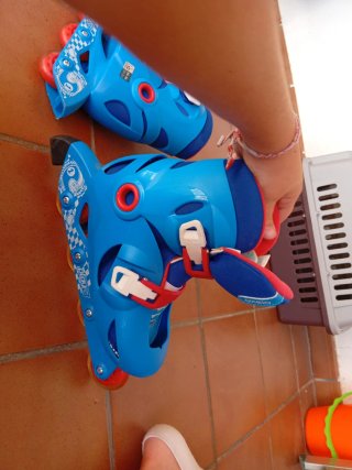 Patines en línea azules talla 34-36