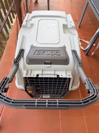 Transportin Skudo Modelo 3- incluye las 4 ruedas