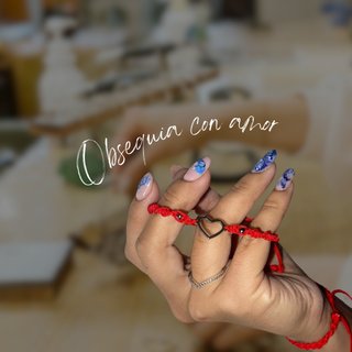 Pulseras tejidas Nuali corazón e infinito