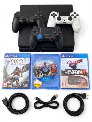 PlayStation 4 flat + 3 Juegos + 3 mandos y cables