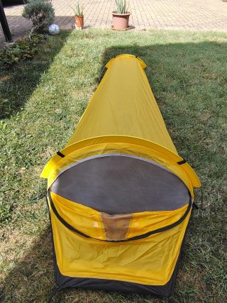 Tenda monoposto gialla