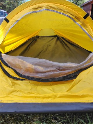Tenda monoposto gialla