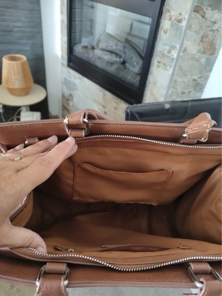 Bolso maletín marrón oficina