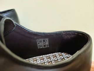 Zapatos de piel para traje de El Corte Inglés.