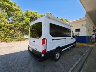 Ford Transit 2020