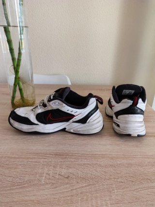 Nike Air Monarch Talla 43