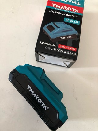 2 batterie Makota 48V con indicatore