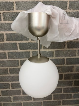 Lámpara colgante Ikea esfera blanca