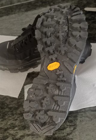 Zapatillas Premiata Devim Negras