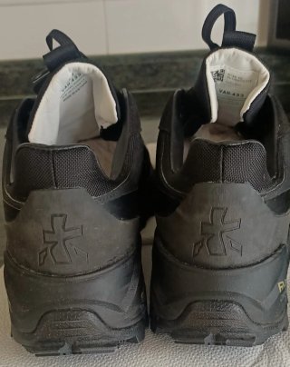 Zapatillas Premiata Devim Negras