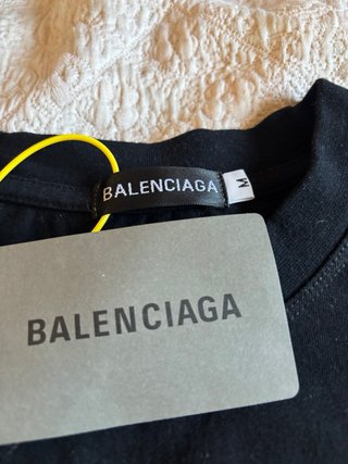 T-shirt bellissima nera con scritta