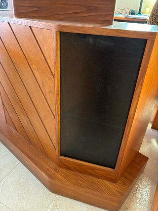 Mueble Bar Madera con 2 Taburetes
