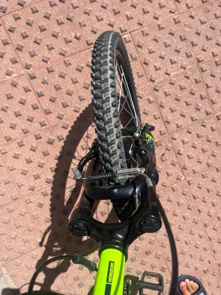Bicicleta Rockrider ST 500 Verde de 6 a 10 años