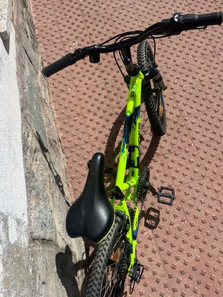 Bicicleta Rockrider ST 500 Verde de 6 a 10 años