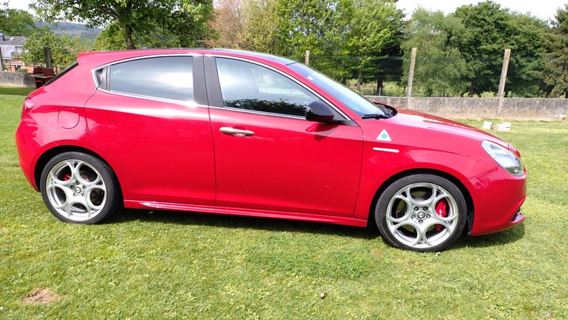 Alfa Romeo Giulietta QV Quadrifoglio verde - foto 1