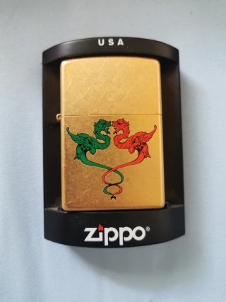 Accendino Zippo Draghi Rosso Verde del 2007