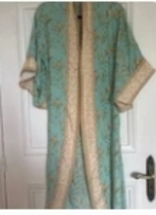 Kimono verde estampado talla única