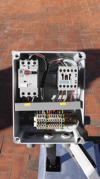 Soporte Bancada + Cuadro Eléctrico Grupo Presión