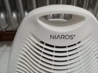 Riscaldatore NIAROS bianco