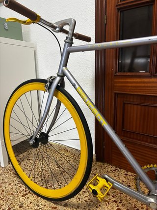 Bicicleta Fixie Amarilla y Gris