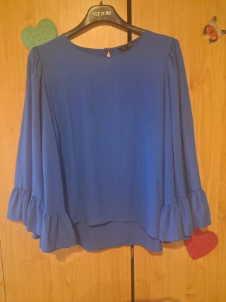 Blusa Zara azul manga acampanada Talla M