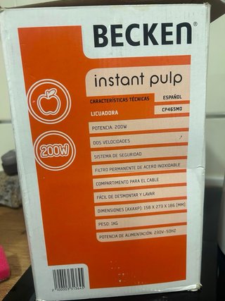 Licuadora Becken Blanca con Tapa Transparente