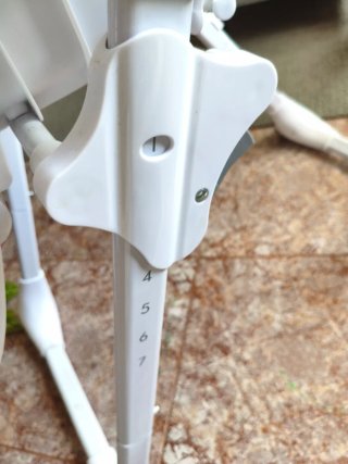 Trona Kinderkraft evolutiva y plegable con bandeja