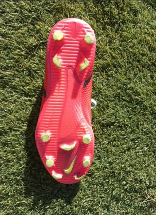 Botas de fútbol Nike Phantom