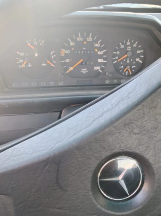 Mercedes-Benz Clase E 1993